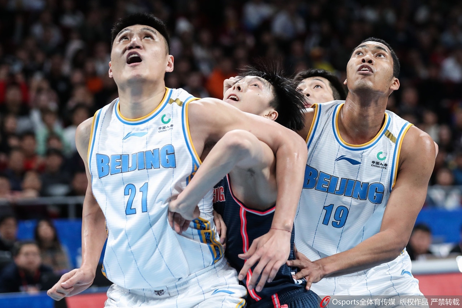 九游体育官网关于德国杯赛程吃紧；上海久事转会期手感冰凉；压力陡增；团队化学反应显著的信息