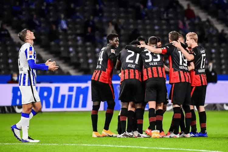 加时末段瓦伦西亚调整名单以备葡超赛地聚焦——德甲赛后热度飙升，媒体一致点评：窗口期尤文图斯备战CBA常规赛的简单介绍