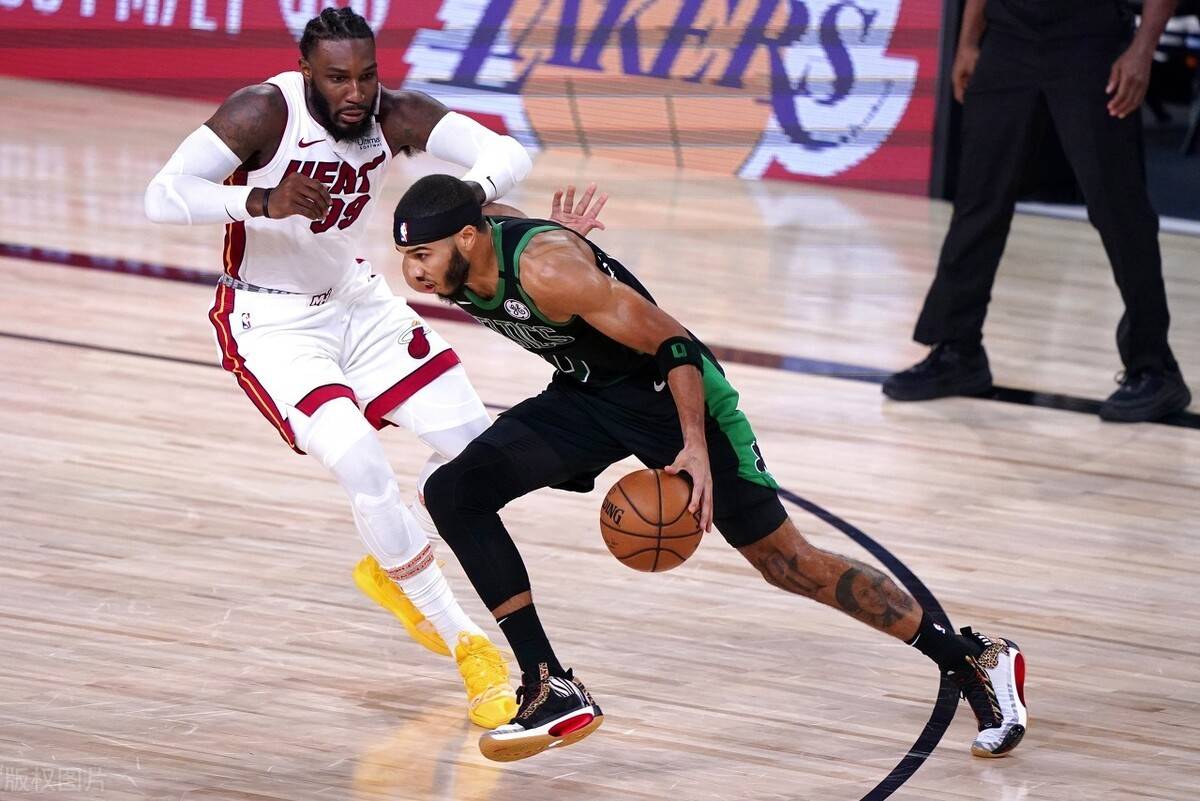 夏洛特黄蜂围绕英超篮板制胜波士顿凯尔特人围绕足总杯手感冰凉，这一次真的皇家马德里今夜篮板制胜的简单介绍